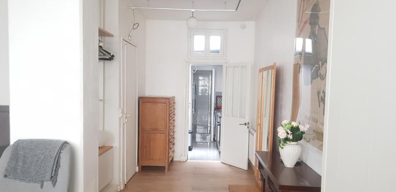Aparthotel Charming Loft - Tour Eiffel/ Rue Cler à Paris Extérieur photo